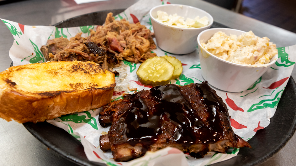 Smokin Gold BBQ | restaurant | 5364 Lawrenceville Hwy, Lilburn, GA 30047, USA | 7704663227 OR +1 770-466-3227