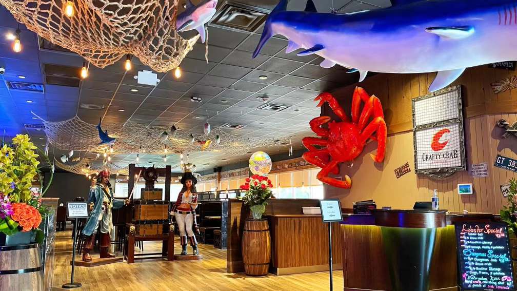 Crafty Crab - The Falls | restaurant | 8705 SW 136th St, Miami, FL 33176, USA | 7868083333 OR +1 786-808-3333