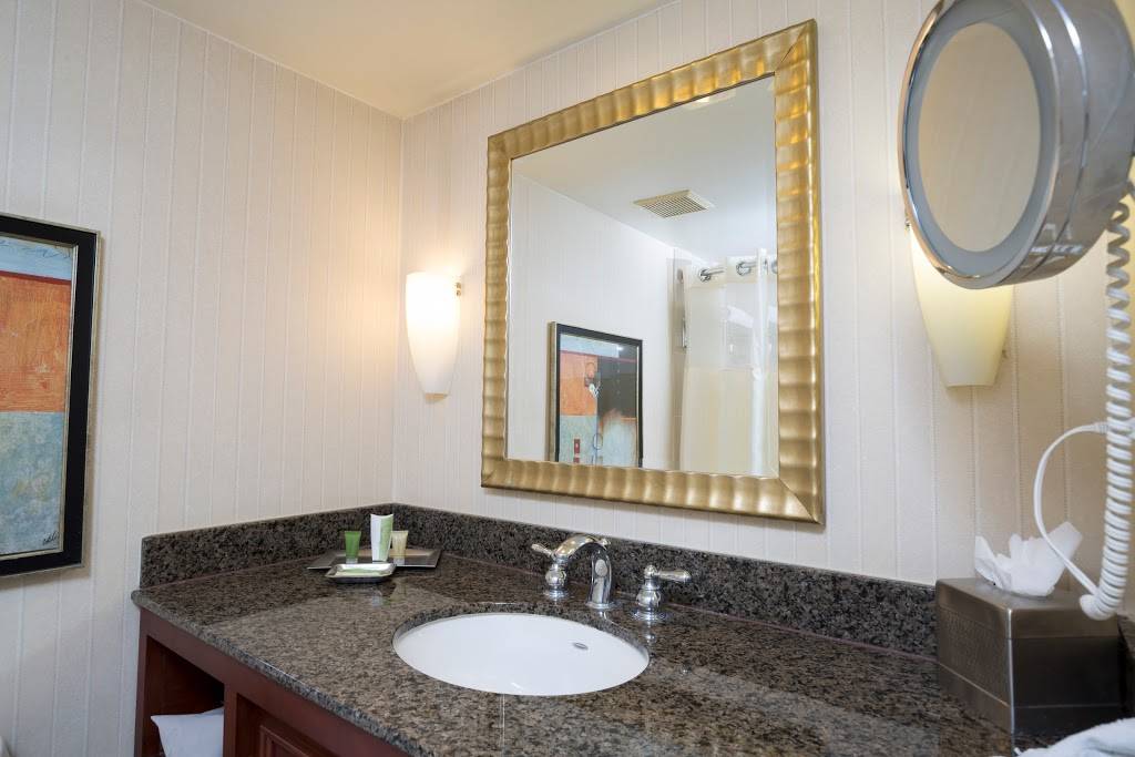 Ontario Airport Hotel & Conference Center | restaurant | 700 N Haven Ave, Ontario, CA 91764, USA | 9099800400 OR +1 909-980-0400