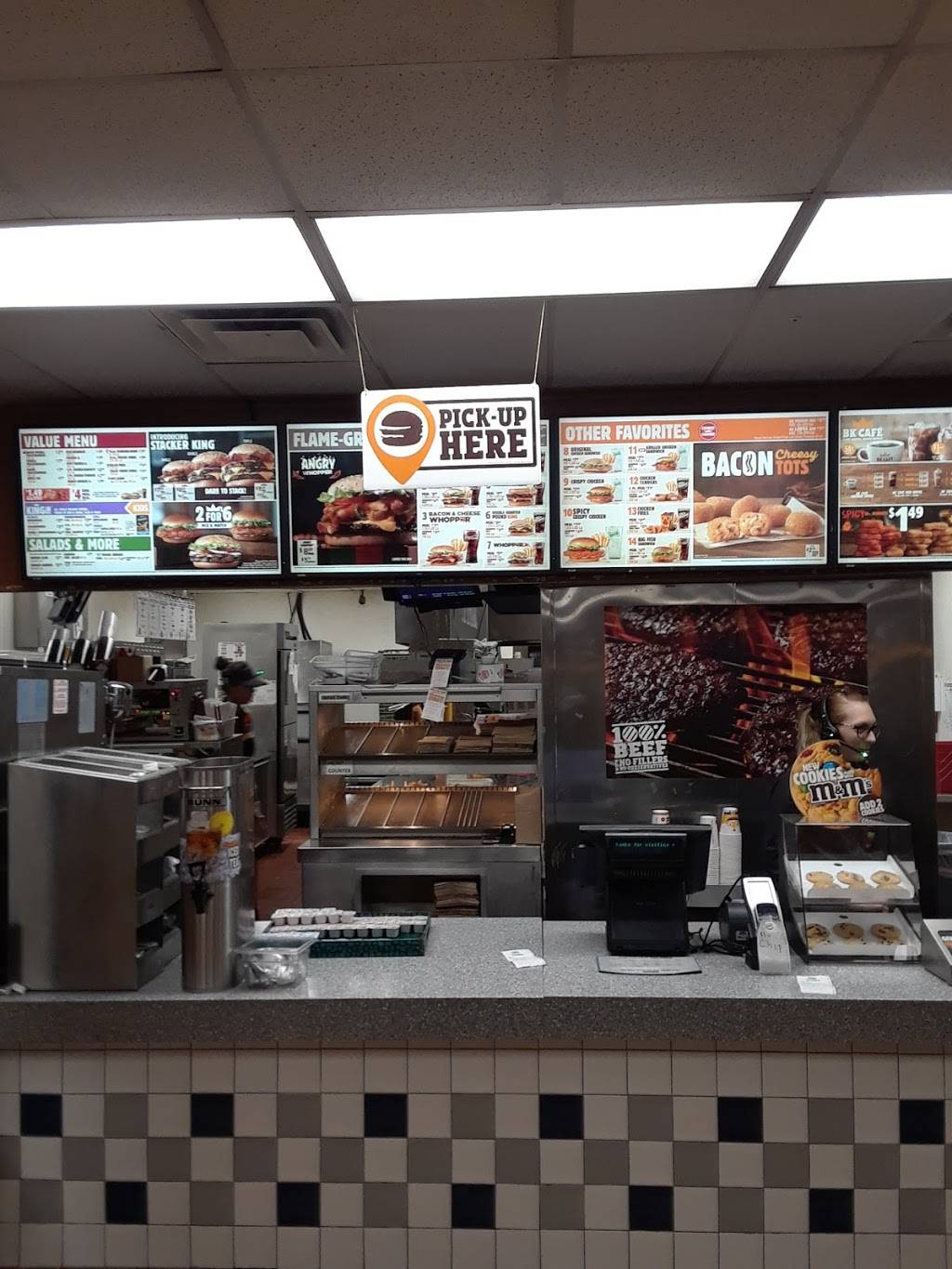 Burger King | restaurant | 2402 N Alvernon Way, Tucson, AZ 85712, USA | 5203262305 OR +1 520-326-2305
