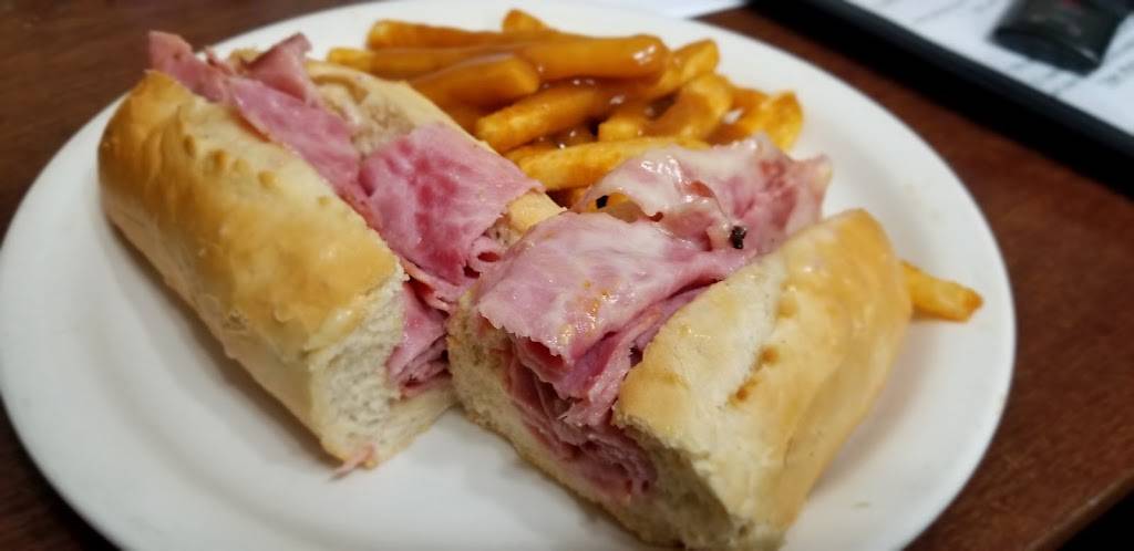 Village Towne Restaurant and Banquet Hall | restaurant | 11183 PA-61, Mt Carmel, PA 17851, USA | 5703392261 OR +1 570-339-2261