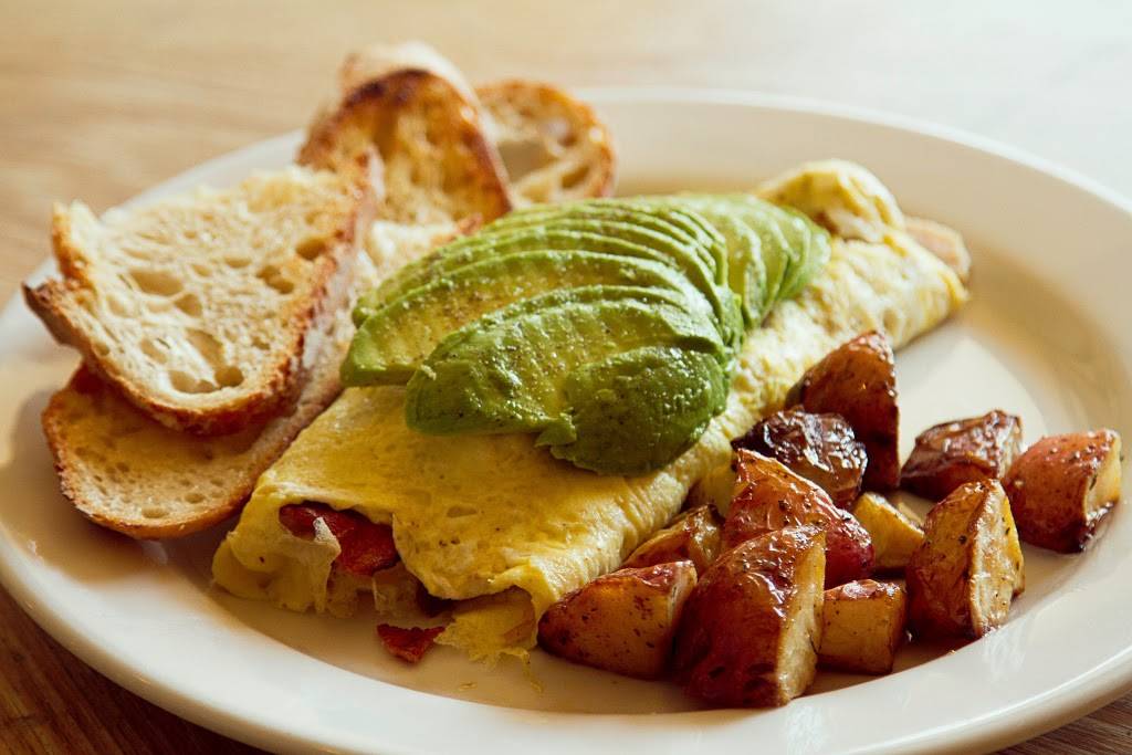 Breaking Bread | meal takeaway | 100 Drumm St, San Francisco, CA 94111, USA | 4153181800 OR +1 415-318-1800