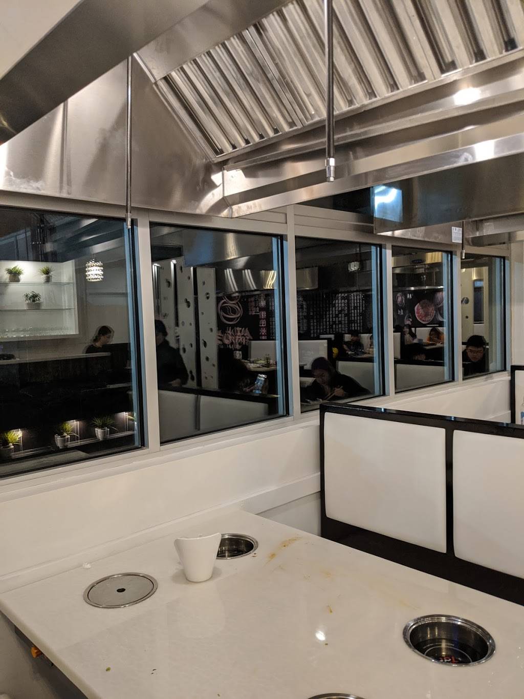 Mr. Pot Hot Pot | restaurant | 2550 E 3rd St, Bloomington, IN 47401, USA | 8122878232 OR +1 812-287-8232