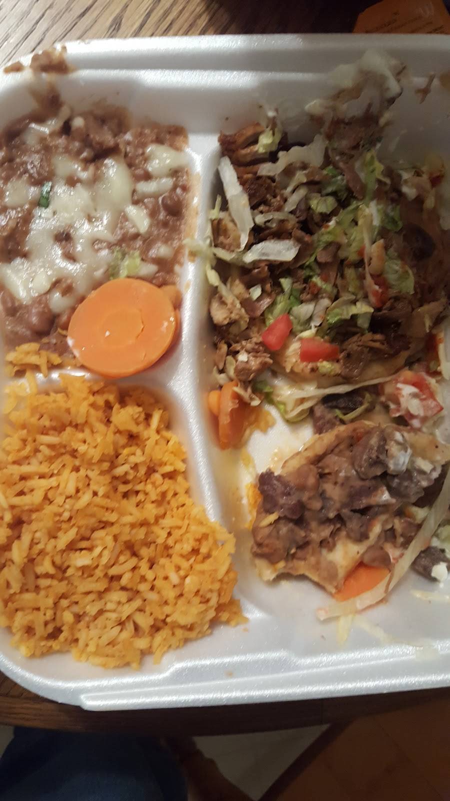 Taqueria Castillo | restaurant | 1000 CA-33, Gustine, CA 95322, USA | 2098543916 OR +1 209-854-3916