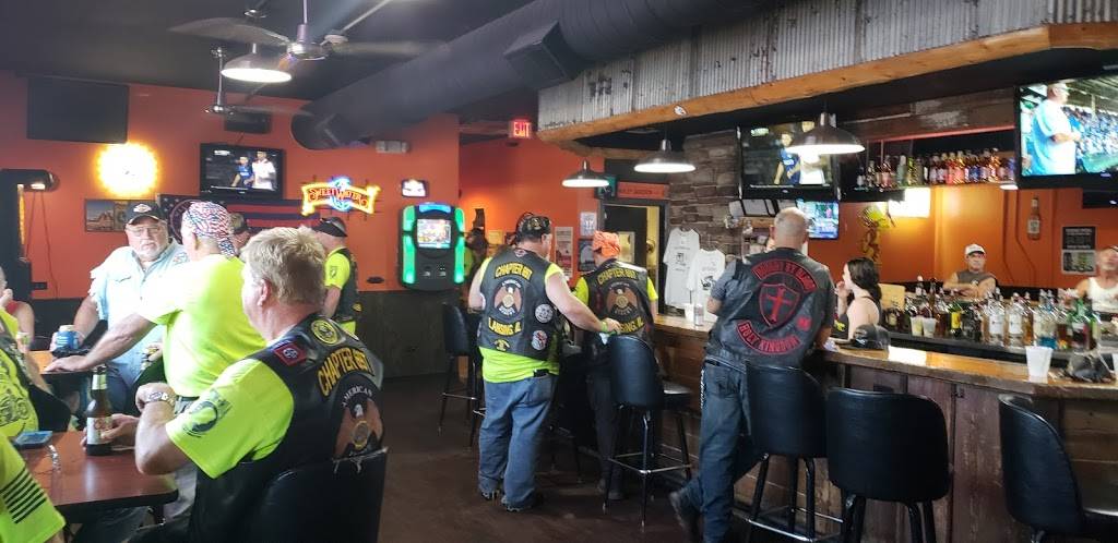 Rte 66 Bar & Grill | restaurant | 113 E Baltimore St, Wilmington, IL 60481, USA | 8154766000 OR +1 815-476-6000