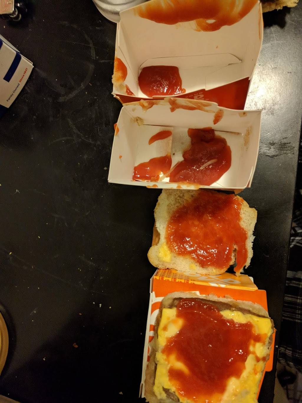 White Castle | restaurant | 10301 S Michigan Ave, Chicago, IL 60628, USA | 7739956618 OR +1 773-995-6618