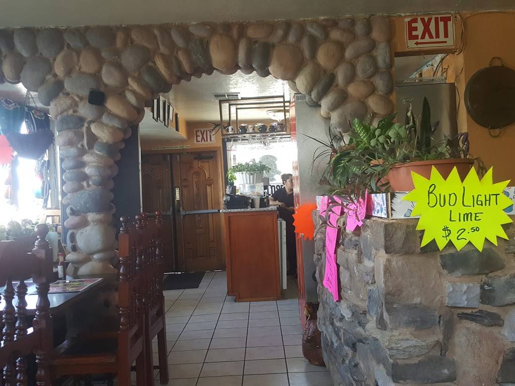 Dona Timos Restaurant | restaurant | 8836 Sierra Ave, Fontana, CA 92335, USA | 9094279441 OR +1 909-427-9441