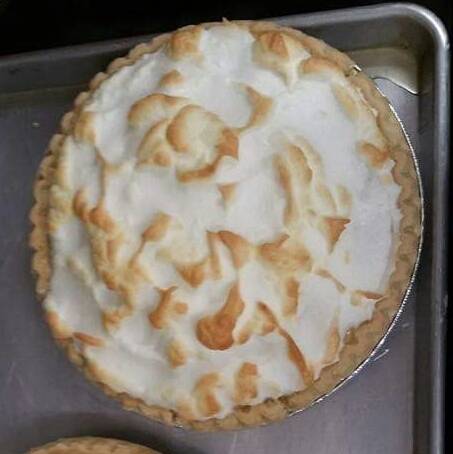 Temptations | restaurant | 535 N Memorial Dr, New Castle, IN 47362, USA | 7654654001 OR +1 765-465-4001