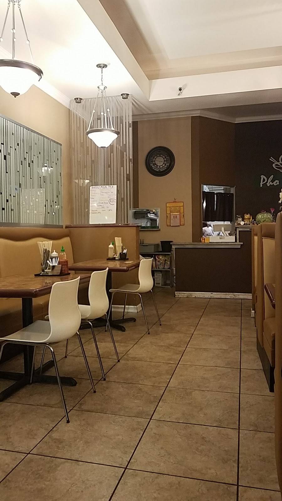 Pho Dinh Restaurant | restaurant | 21831 Marine View Dr S, Des Moines, WA 98198, USA | 2062126553 OR +1 206-212-6553