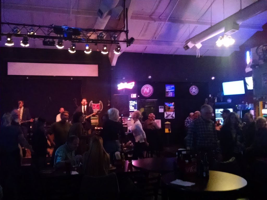 Northside Bar and Grill | restaurant | 62860 Boyd Acres Rd, Bend, OR 97701, USA | 5413830889 OR +1 541-383-0889