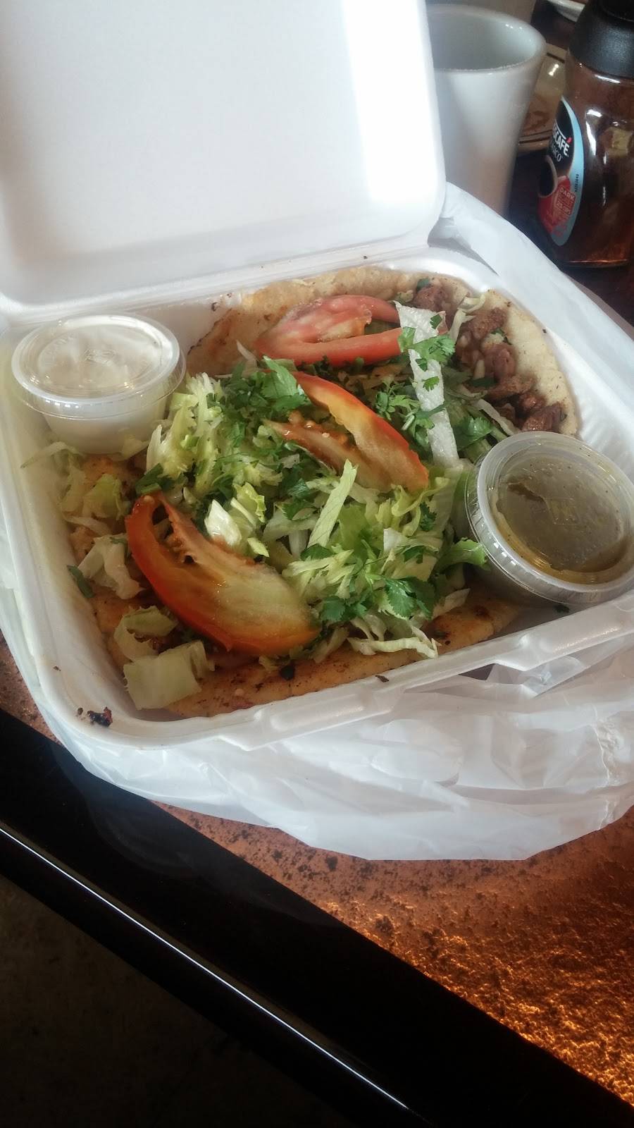 Arielis pizza | restaurant | 108 NE 19th St, Grand Prairie, TX 75050, USA | 9729168699 OR +1 972-916-8699