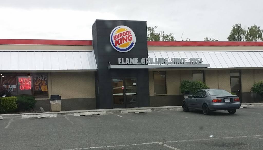 Burger King | restaurant | 1812 Freeway Dr, Mt Vernon, WA 98273, USA | 3604243022 OR +1 360-424-3022