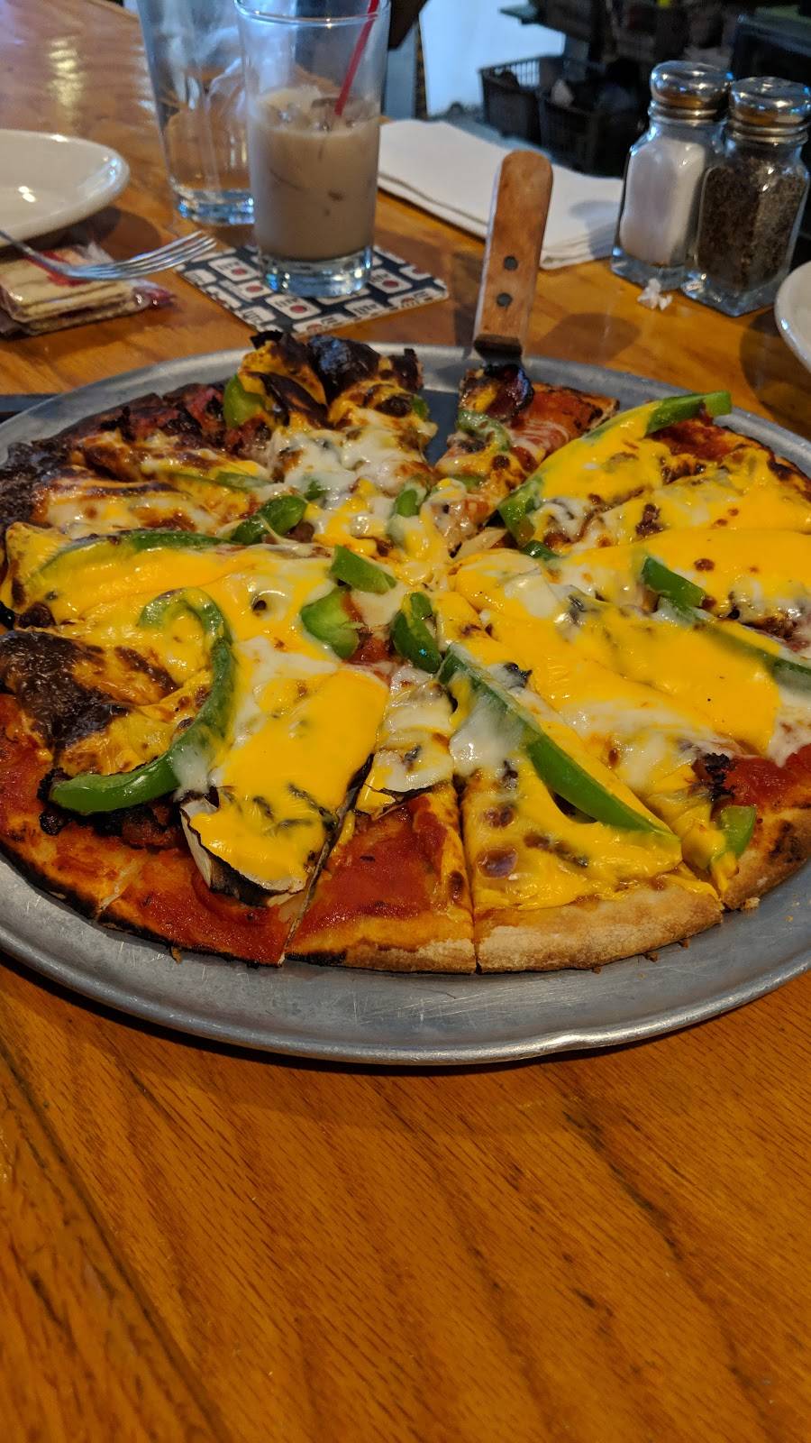 Dunaways Beef & Ale | restaurant | 508 W Main St, Troy, OH 45373, USA | 9373358608 OR +1 937-335-8608