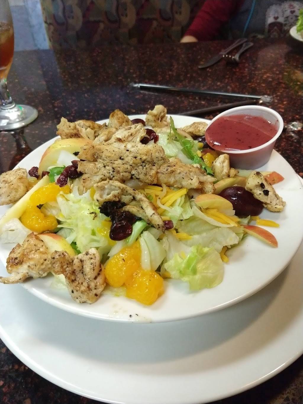 Jessicas Bistro | cafe | 426 SW Commerce Dr #115, Lake City, FL 32025, USA | 3864385098 OR +1 386-438-5098