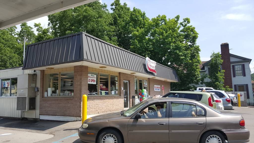 Stewarts Shops | cafe | 9 N Main St, Sherburne, NY 13460, USA | 6076746625 OR +1 607-674-6625