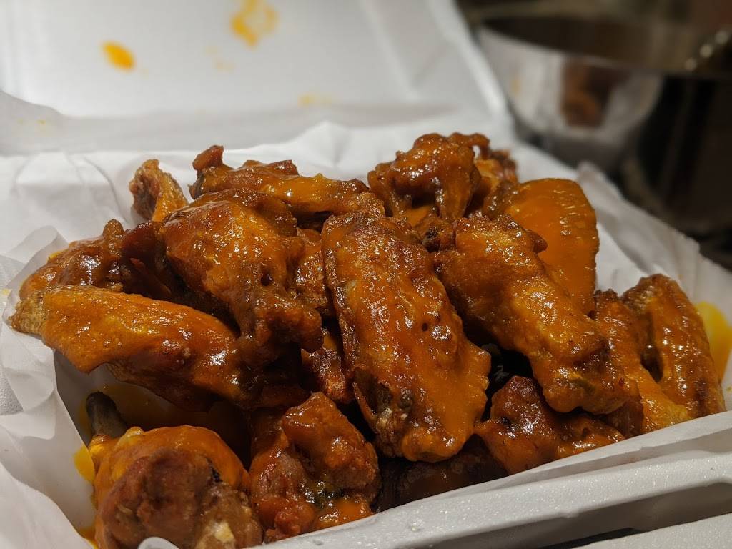 Crickets | restaurant | 3810 Sullivan St, Madison, AL 35758, USA | 2564643777 OR +1 256-464-3777