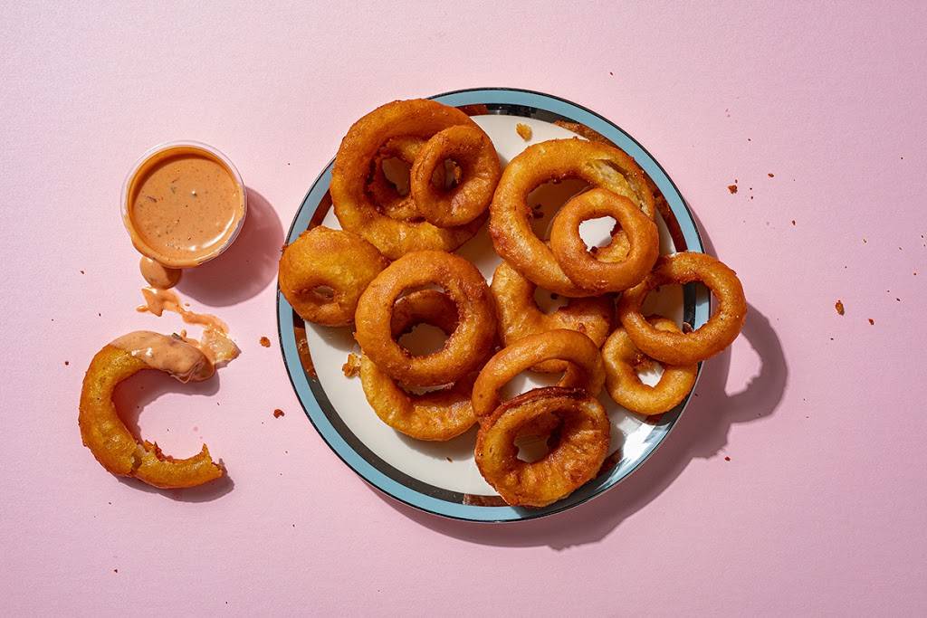 Jolenes Wings & Beer | restaurant | 241 E Interstate 20 Hwy, Arlington, TX 76018, USA | 6822767300 OR +1 682-276-7300