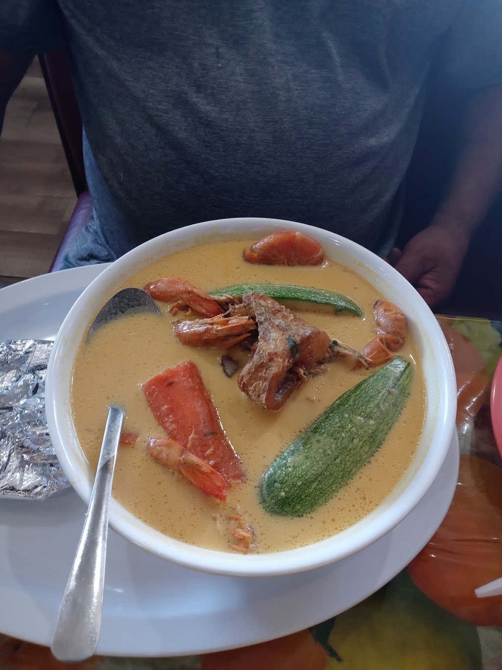 Doña Carmen Pupuseria #4 | restaurant | 4033 E Belknap St, Haltom City, TX 76111, USA | 8173863117 OR +1 817-386-3117