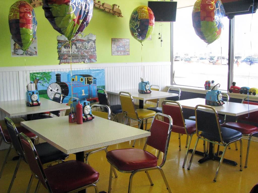 All Aboard Diner | restaurant | 1510B 75th St, Downers Grove, IL 60516, USA | 6303228960 OR +1 630-322-8960