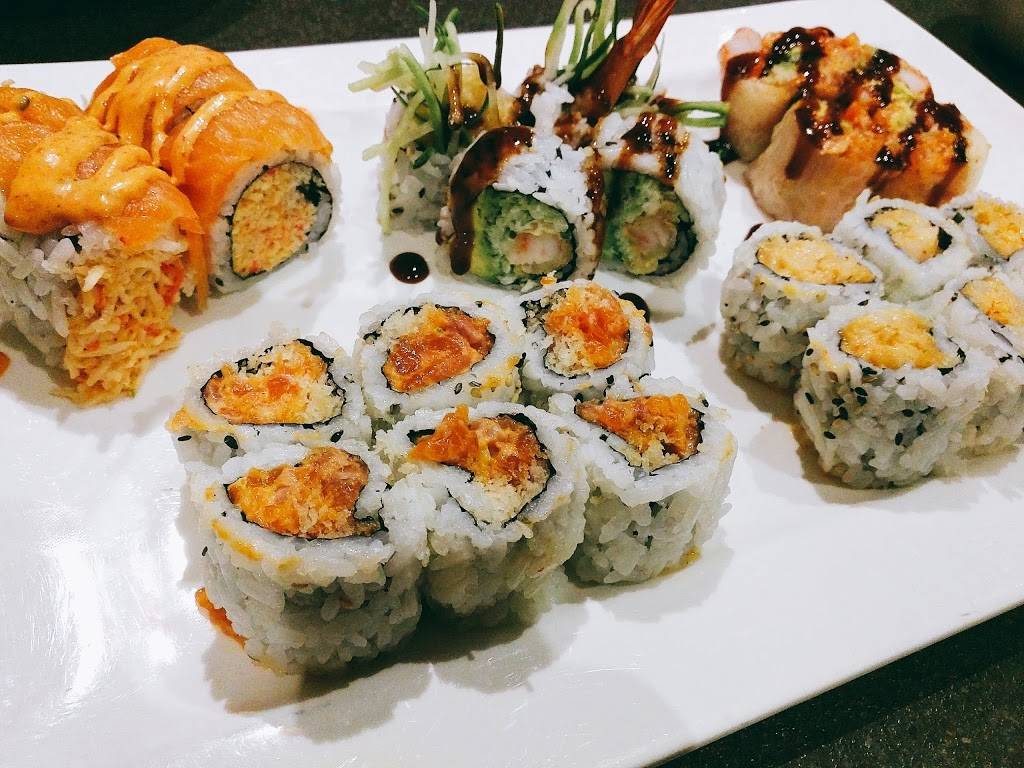 Moon Sushi | restaurant | 1900 Fowler Dr, Mississauga, ON L5K 1T7, Canada | 9059167888 OR +1 905-916-7888