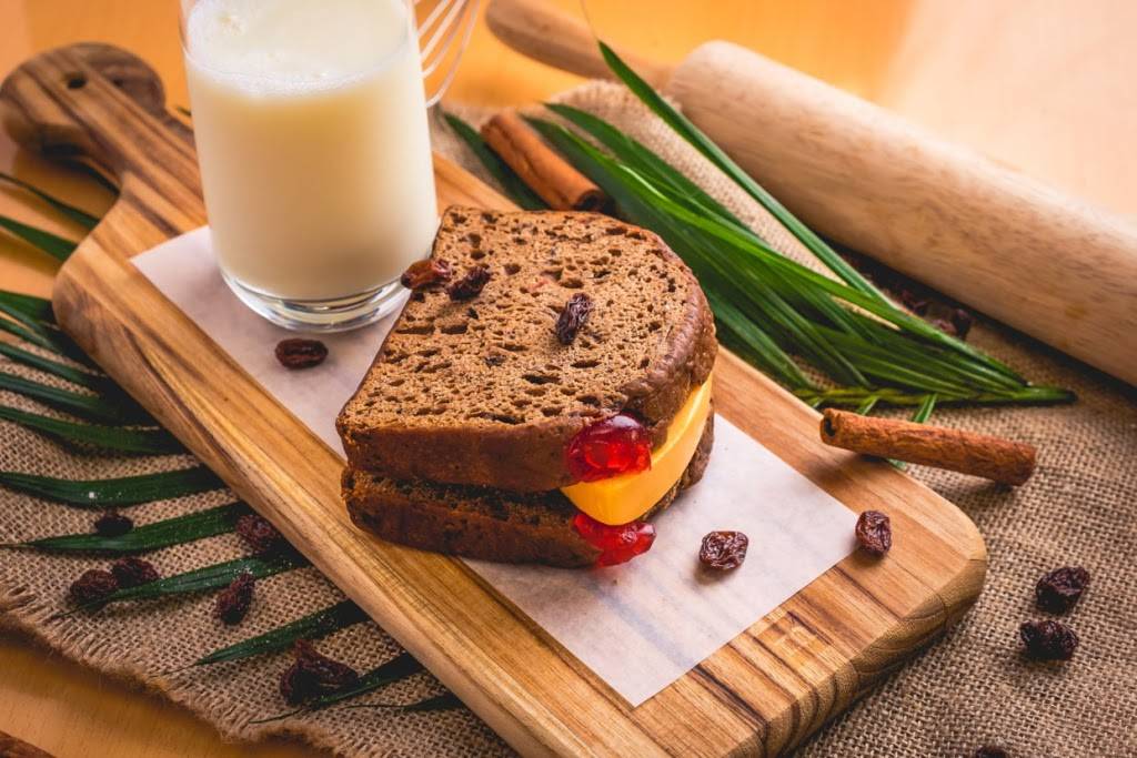 Golden Krust Caribbean Restaurant | restaurant | 958 S Military Trail, West Palm Beach, FL 33415, USA | 5613287347 OR +1 561-328-7347