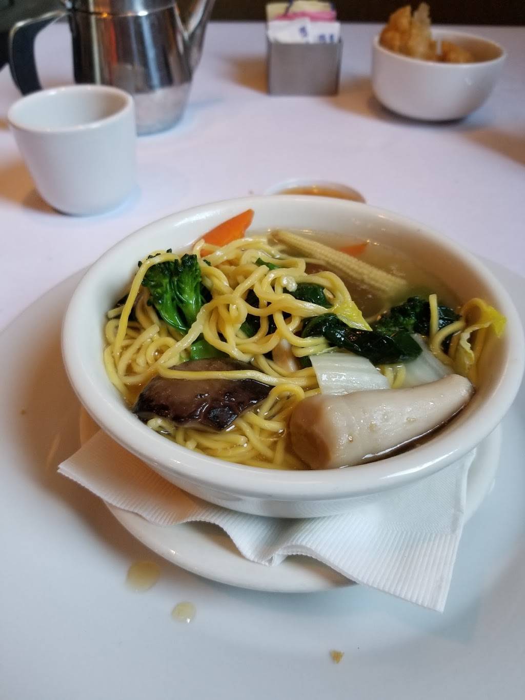 New Moon Restaurant | restaurant | 28281 Newhall Ranch Rd, Valencia, CA 91355, USA | 6612574321 OR +1 661-257-4321