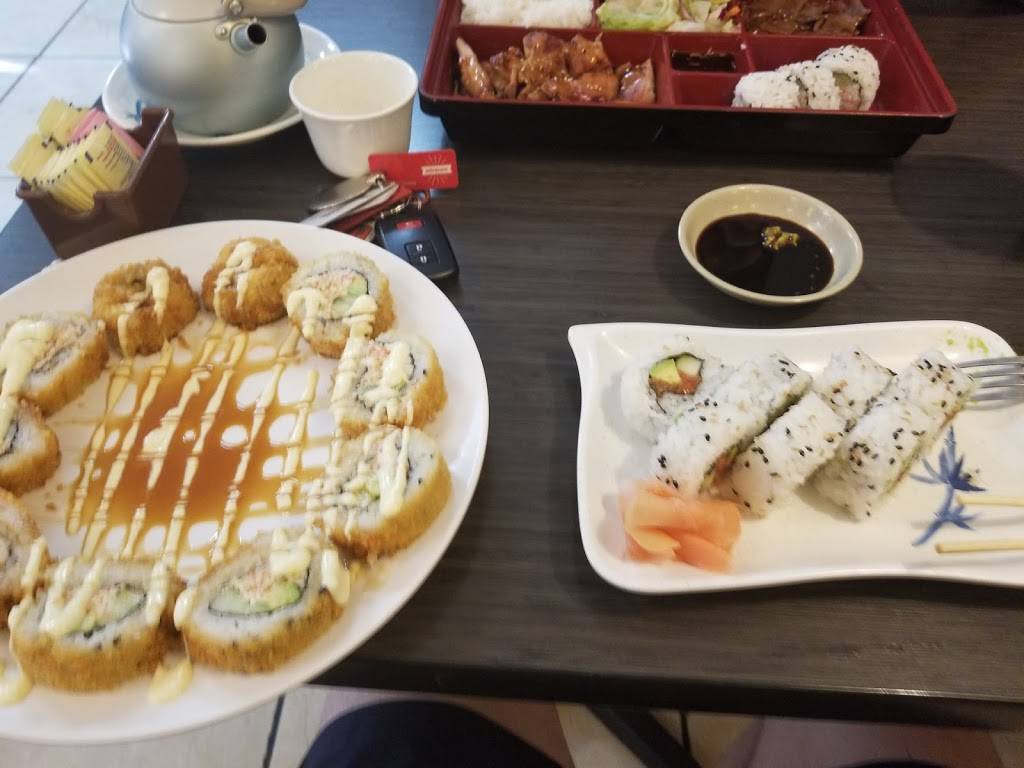 Kees Teriyaki & Sushi | restaurant | 3910 Dyer St B, El Paso, TX 79930, USA | 9155668999 OR +1 915-566-8999