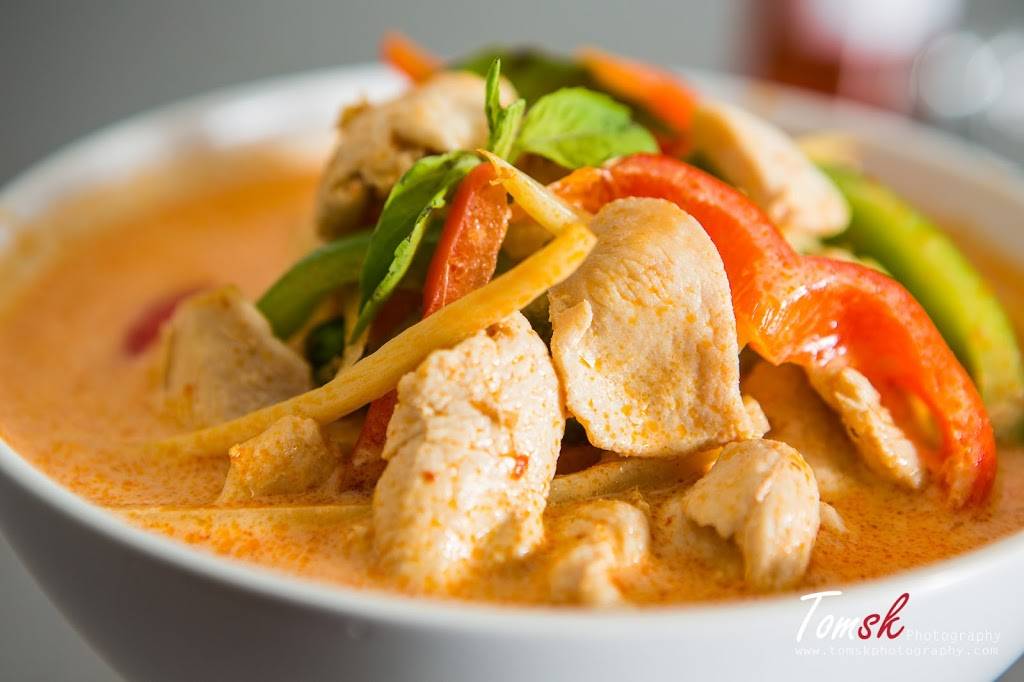 Top Thai Cuisine | restaurant | 7333 Reseda Blvd, Reseda, CA 91335, USA | 8187058902 OR +1 818-705-8902