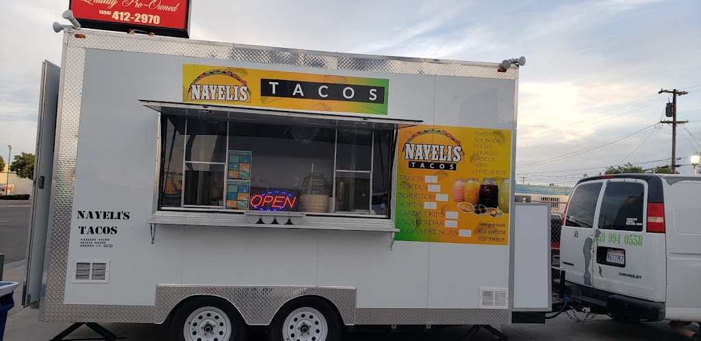 Nayelis taco truck | restaurant | 4149 Clovis Ave, Fresno, CA 93727, USA | 5597086676 OR +1 559-708-6676