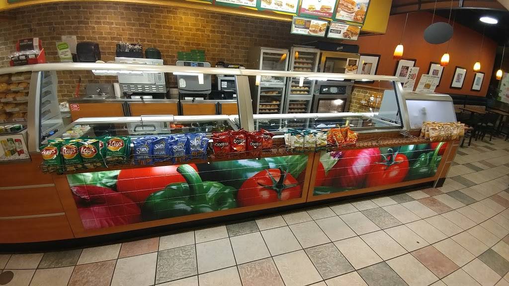 Subway Restaurants | restaurant | 6840 W Virginia Pkwy STE 115, McKinney, TX 75071, USA | 9725406300 OR +1 972-540-6300