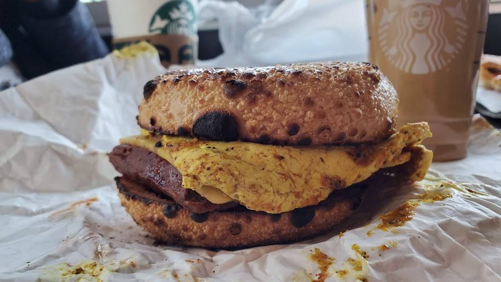 On the Bus | restaurant | 400 N Water St, Milwaukee, WI 53202, USA | 4142048585 OR +1 414-204-8585