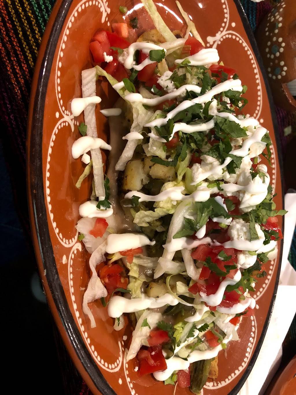 Pos Bueno Mexican Restaurant Bar | restaurant | 53 George St S, Brampton, ON L6Y 1P4, Canada | 6477670464 OR +1 647-767-0464