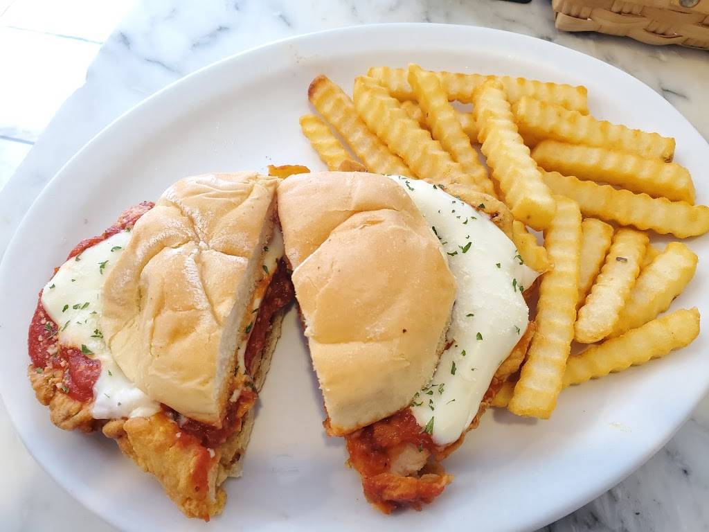 Mid-town Cafe | restaurant | 22221 Main St, Reeds Spring, MO 65737, USA | 4172720410 OR +1 417-272-0410