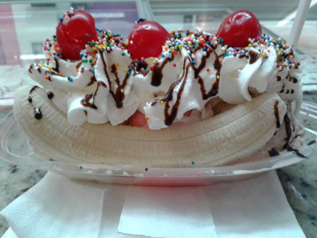 La Real Michoacana | meal takeaway | 4539 Aldine Mail Rte Rd, Houston, TX 77039, USA | 2814427297 OR +1 281-442-7297