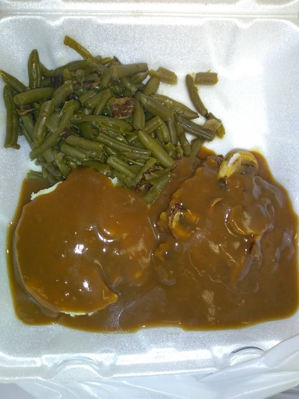 The New Back Door | restaurant | 1880 N Brush College Rd, Decatur, IL 62526, USA | 2173306292 OR +1 217-330-6292