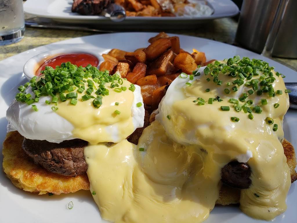 Lillys | restaurant | 169 Mamaroneck Ave, White Plains, NY 10601, USA | 9149975600 OR +1 914-997-5600