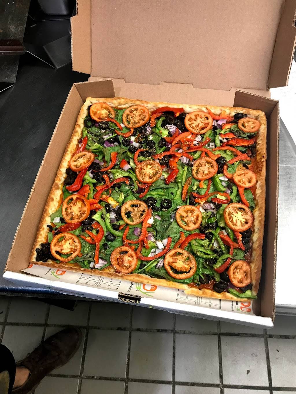 Foody Pizza & Grill | restaurant | 7009 Martin Luther King Jr Hwy, Hyattsville, MD 20785, USA | 2407706353 OR +1 240-770-6353