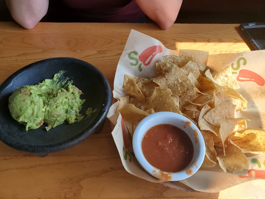 Chilis Grill & Bar | restaurant | 4701 US-90, Pace, FL 32571, USA | 8509945525 OR +1 850-994-5525