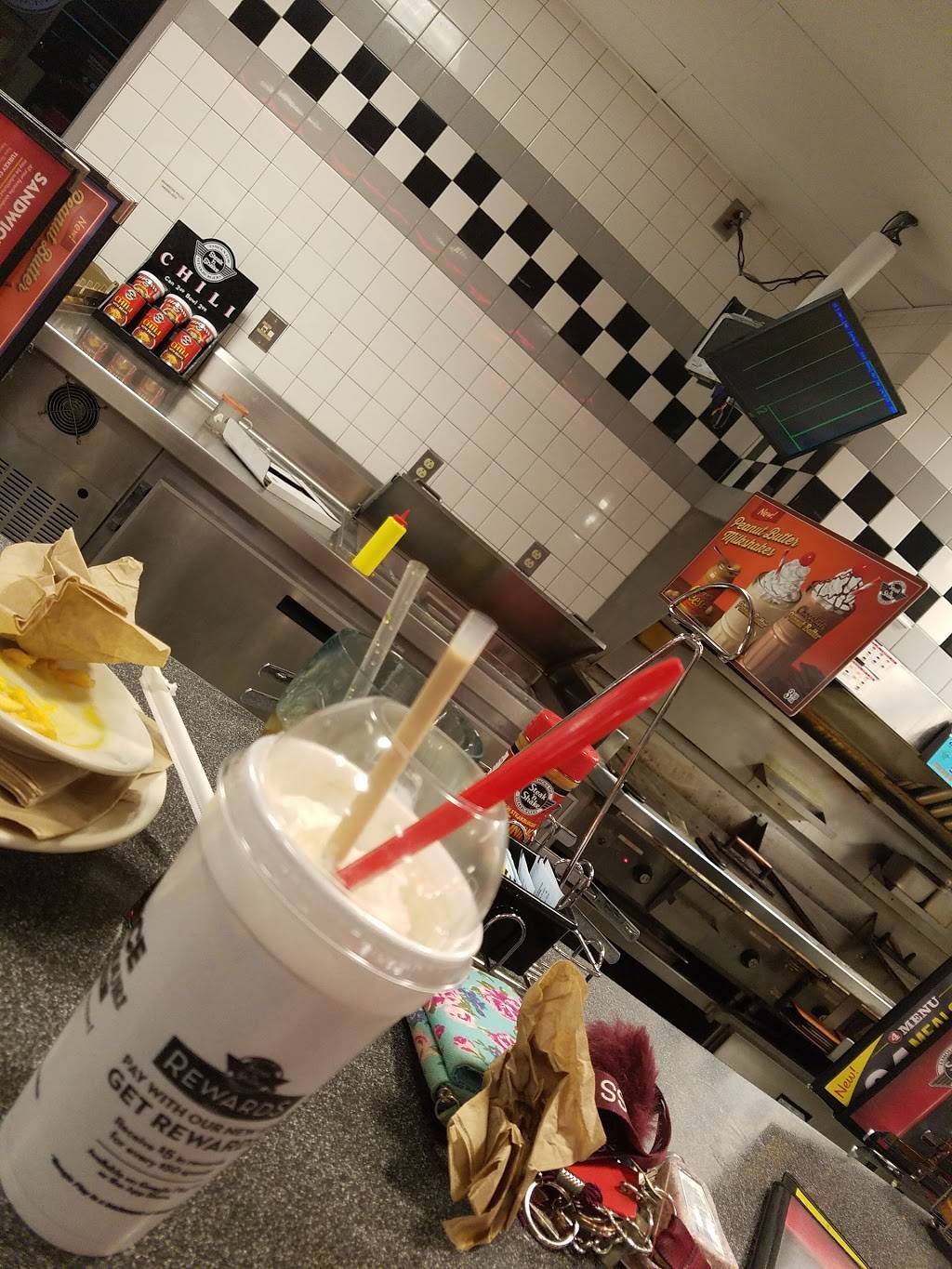 Steak n Shake | restaurant | 7020 Aurora Rd, Aurora, OH 44202, USA | 3309540720 OR +1 330-954-0720