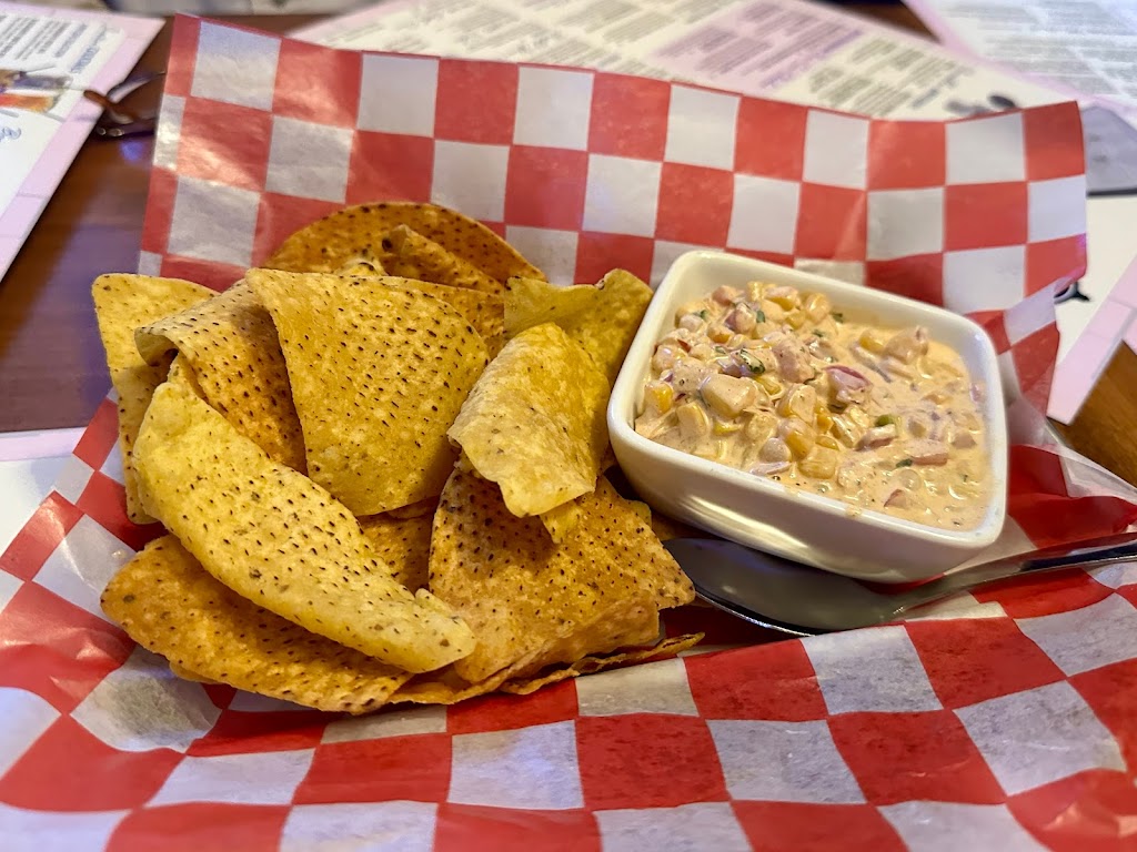 Crystal Lake Junction | restaurant | 88b Railroad St, Crystal Lake, IL 60014, USA | 7799947925 OR +1 779-994-7925