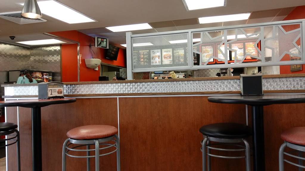 Hardees / Red Burrito | restaurant | 306 W Noble Ave, Williston, FL 32696, USA | 3525280047 OR +1 352-528-0047