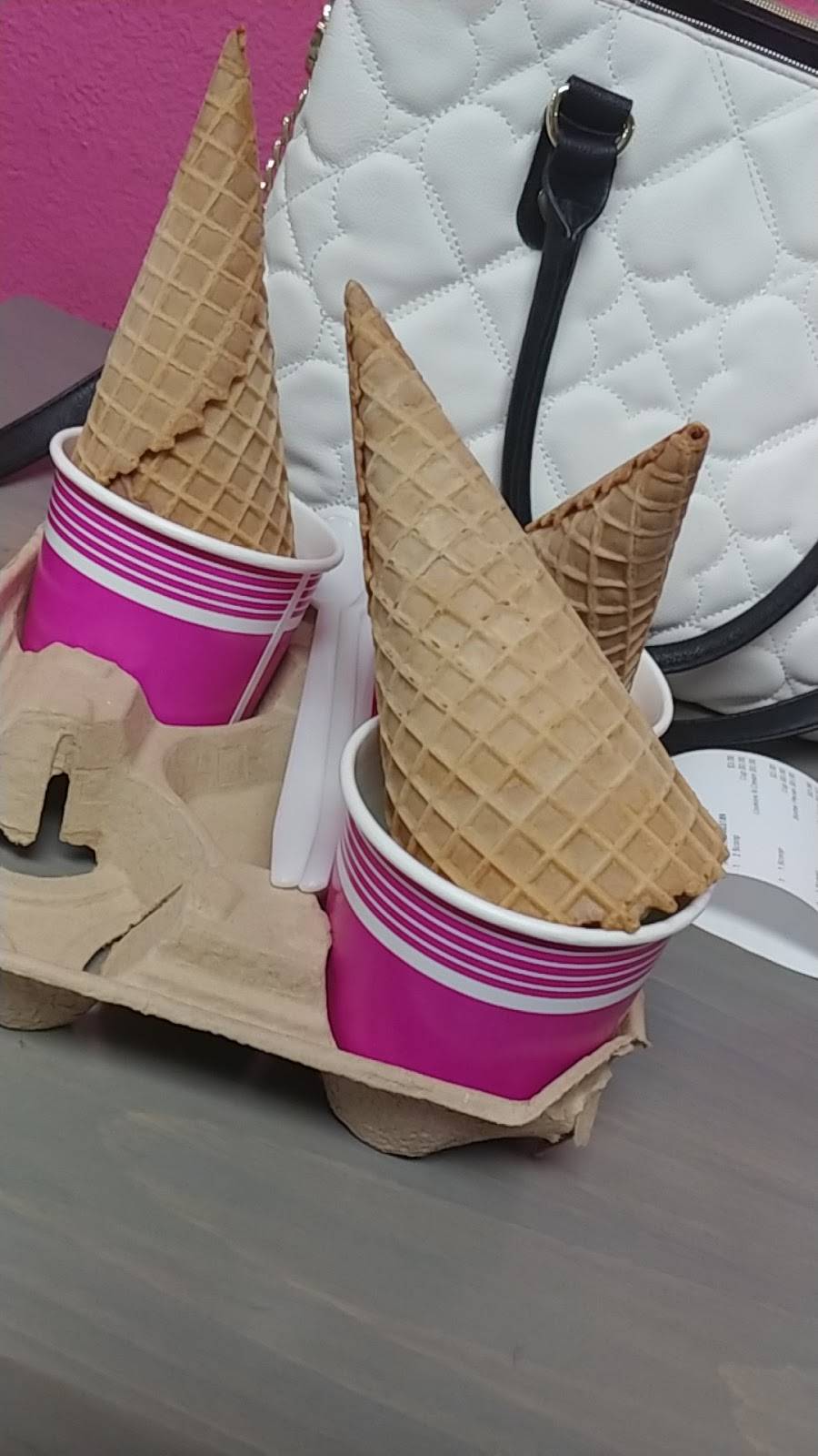 Sweetzy Treatzy | restaurant | 40340 170th St E, Palmdale, CA 93591, USA | 6612361277 OR +1 661-236-1277