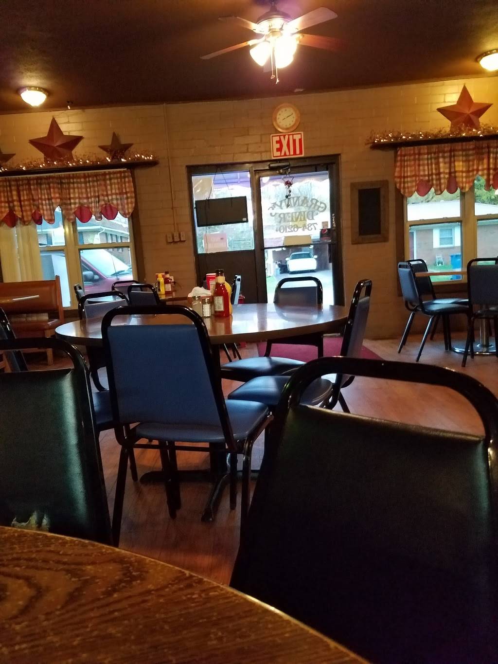 Grannys Diner | restaurant | 513 W Broadway St, Harrodsburg, KY 40330, USA | 8597346210 OR +1 859-734-6210