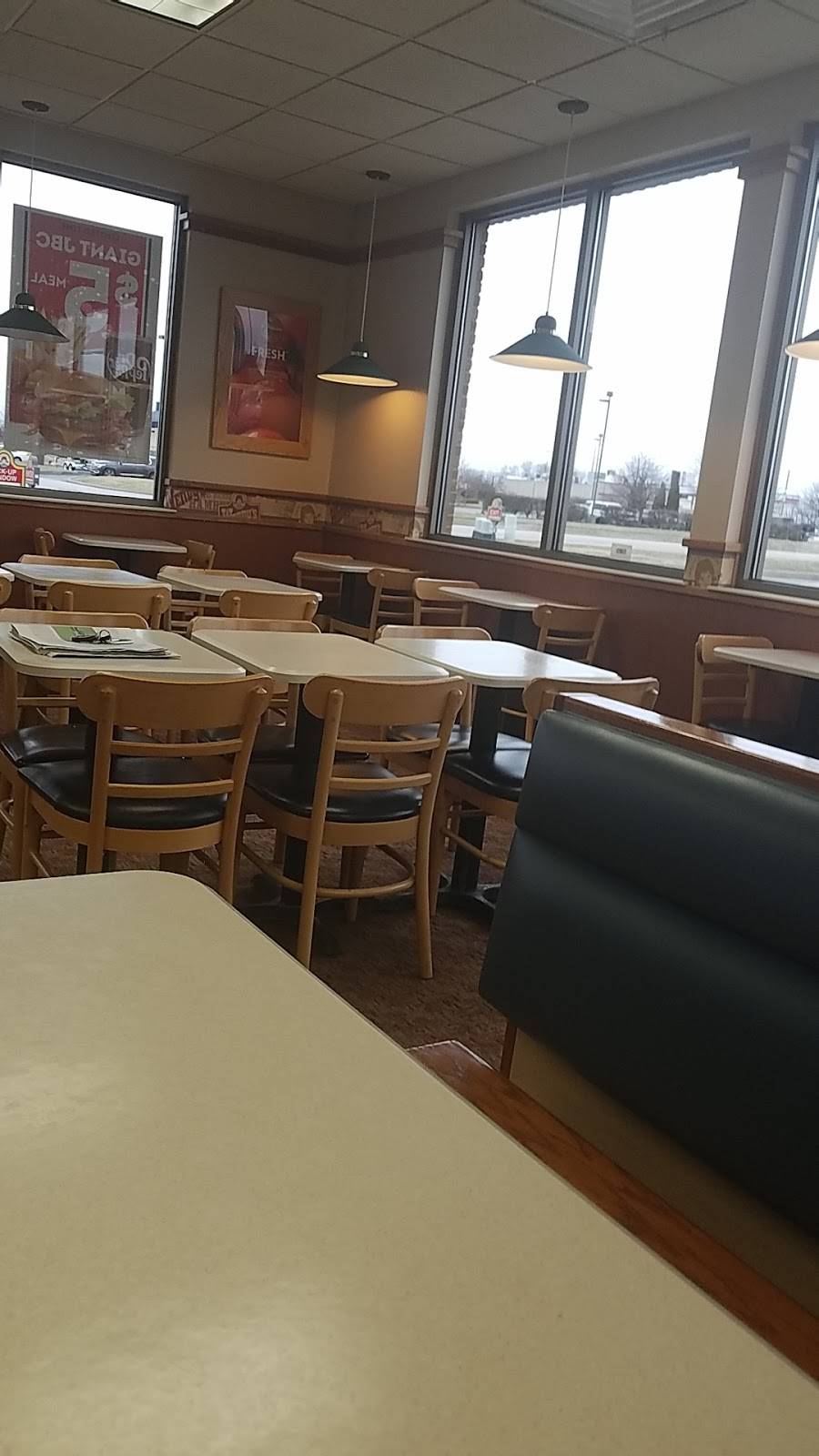 Wendys | restaurant | 5765 Sunnyside Rd, Indianapolis, IN 46235, USA | 3178268069 OR +1 317-826-8069