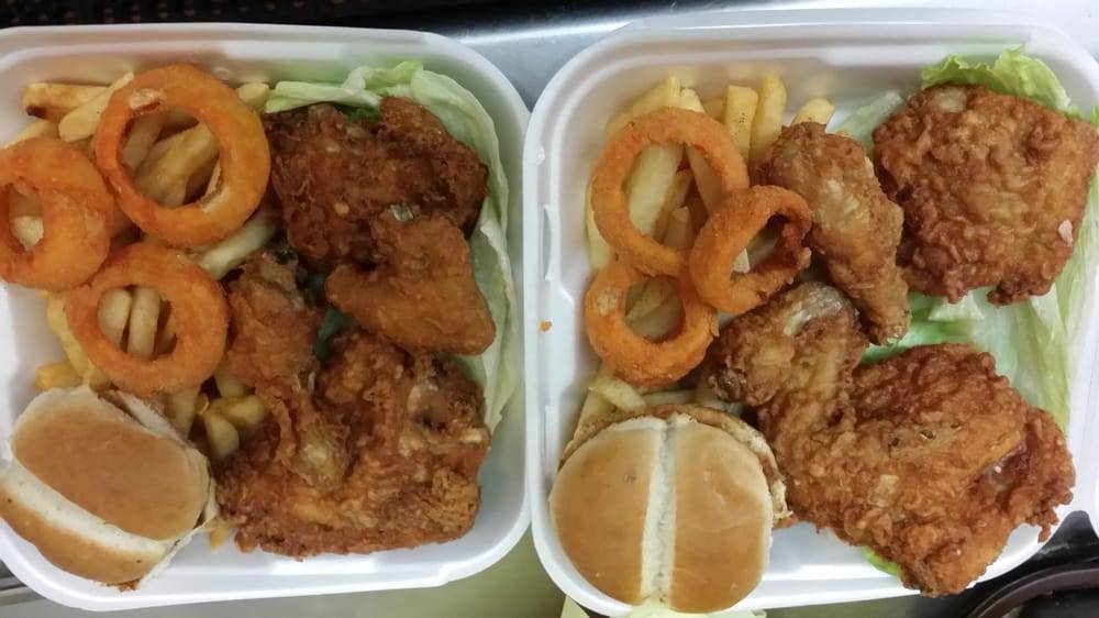 Corona burgers and eats | restaurant | 307 E 6th St, Corona, CA 92879, USA | 9512728778 OR +1 951-272-8778