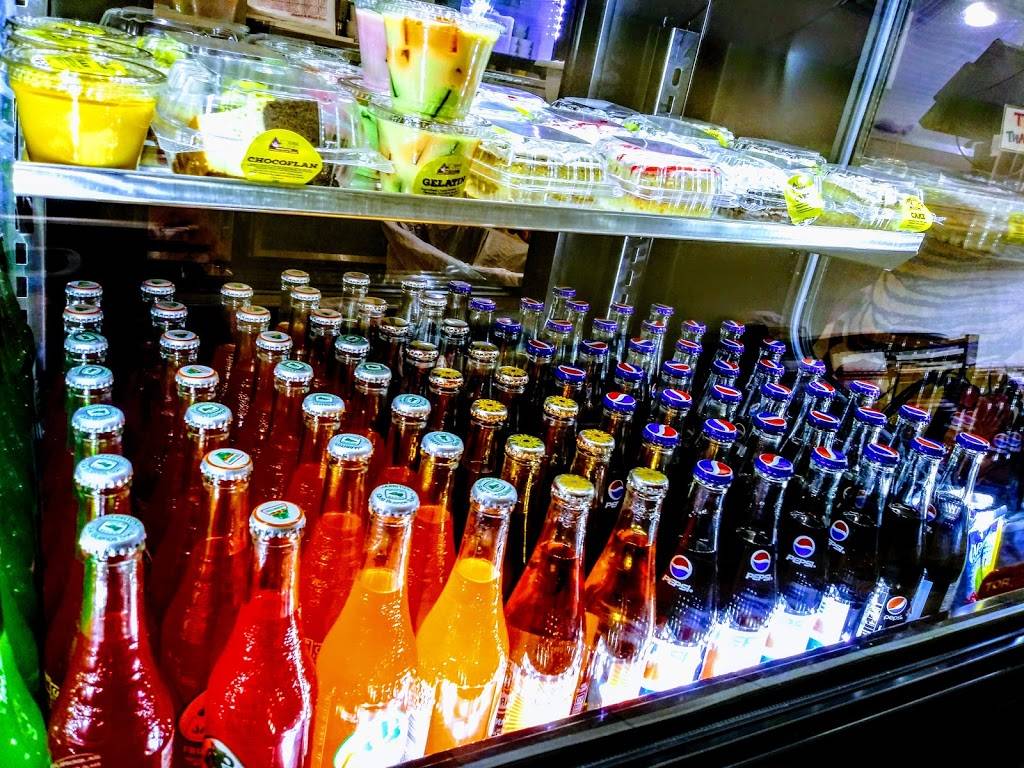 El Pollo Rico | restaurant | 3909 North Interstate Highway 35 suite b-1, suite b-1, Austin, TX 78722, USA | 5123738440 OR +1 512-373-8440