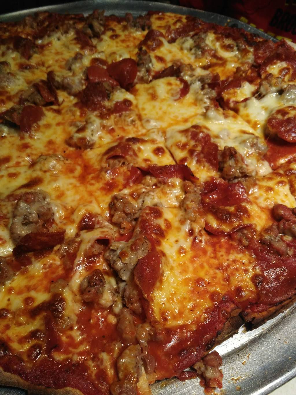 Joes Italian Villa | restaurant | 12207 S Harlem Ave, Palos Heights, IL 60463, USA | 7083611431 OR +1 708-361-1431