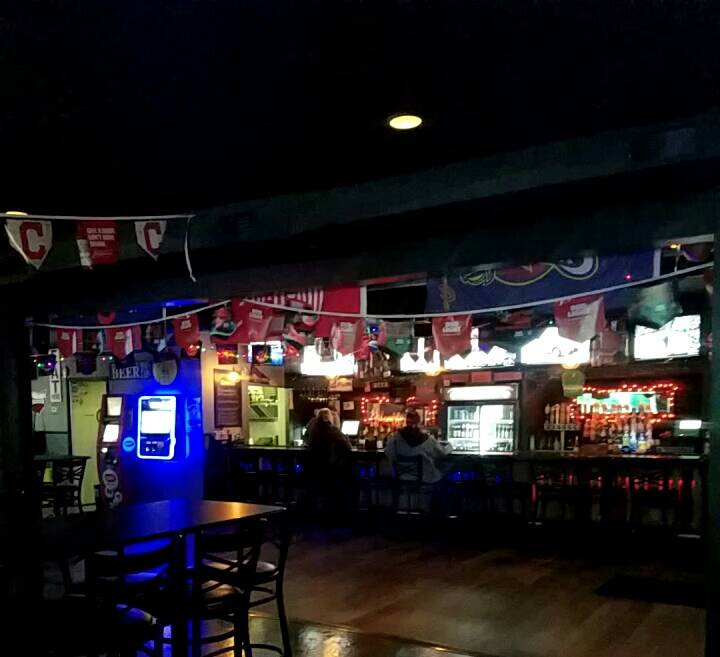 Porch Willoughby | restaurant | 37638 Vine St, Willoughby, OH 44094, USA | 4408561061 OR +1 440-856-1061