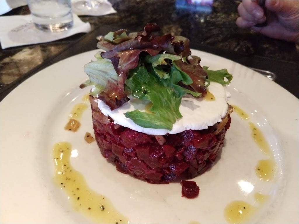 Burtons Grill | restaurant | 210 Andover St, Peabody, MA 01960, USA | 9789770600 OR +1 978-977-0600