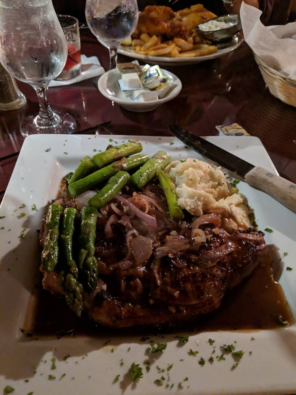 Boodles Restaurant | restaurant | 935 W Eleven Mile Rd, Madison Heights, MI 48071, USA | 2483995960 OR +1 248-399-5960